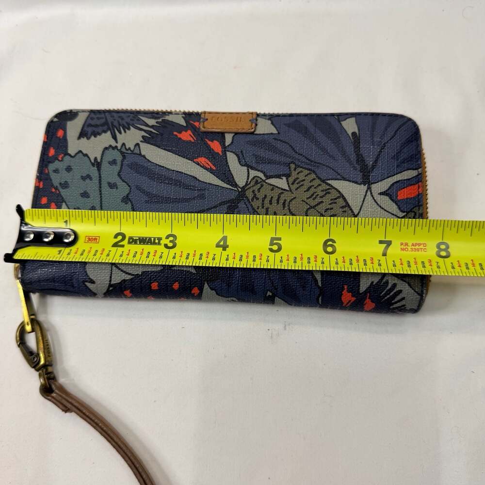 Fossil Blue Butterfly Moth Print Vegan Leather Zip Around Clutch Wristlet Wallet - Picture 6 of 7
